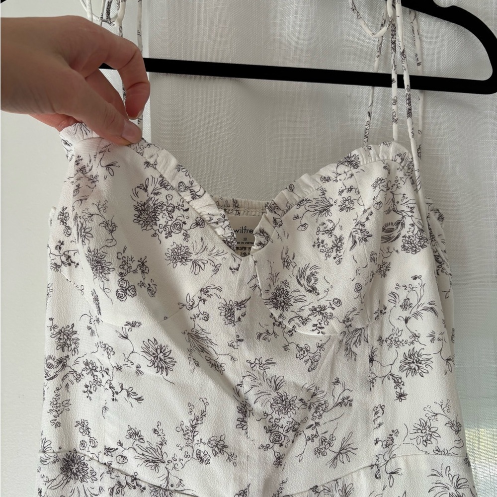 Aritzia Wilfred fable Dress